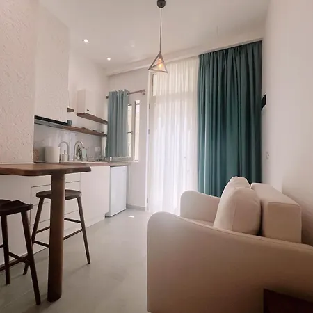 Leas Santorini, 006 Casa vacanze